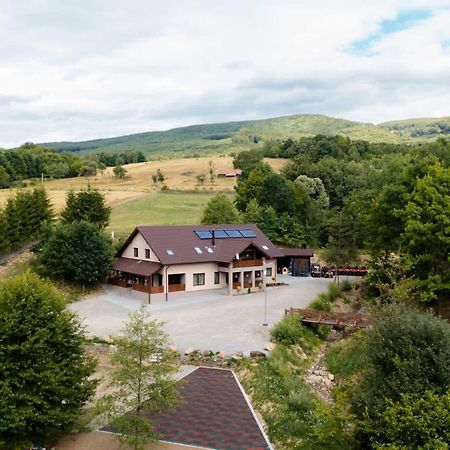 Transylvanian Relax House Lupeni  Exteriör bild